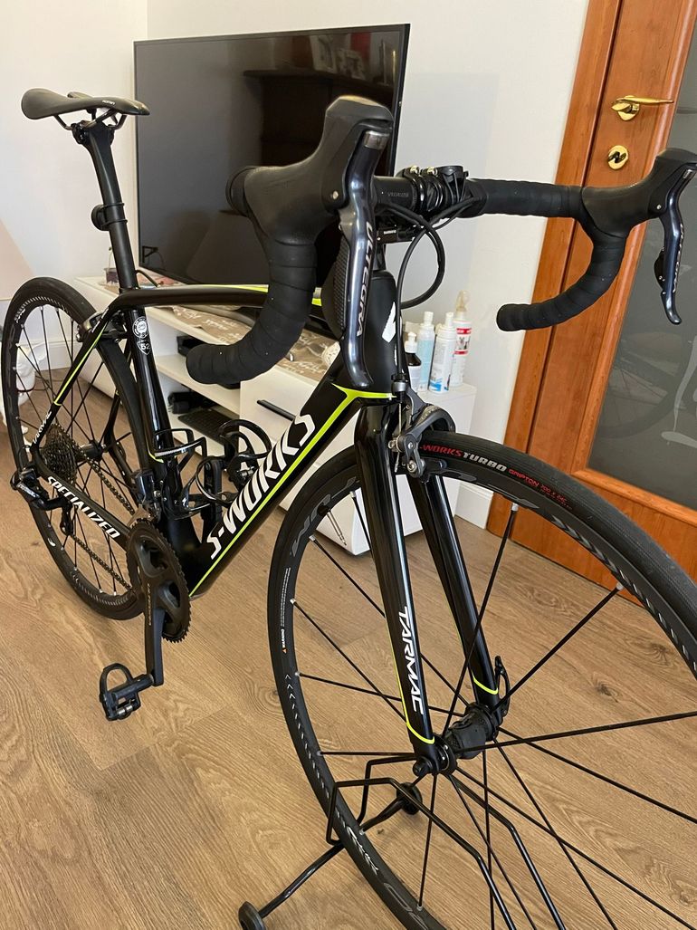 Specialized Tarmac Comp 2015 2015 Road & Gravel usato, Nero — immagine 2 di 10