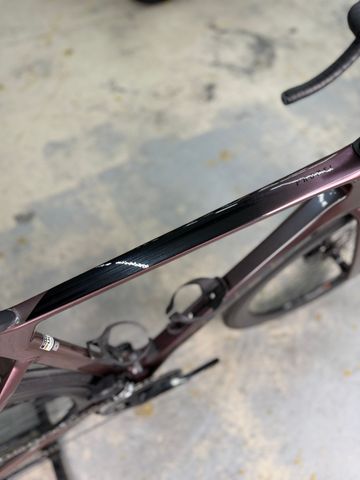 Gebrauchtes Giant Propel Advanced 1 2023 2023 Road & Gravel, Violett — Bild 13 von 24