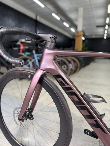 Gebrauchtes Giant Propel Advanced 1 2023 2023 Road & Gravel, Violett — Bild 19 von 24