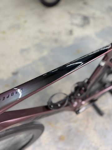 Gebrauchtes Giant Propel Advanced 1 2023 2023 Road & Gravel, Violett — Bild 24 von 24