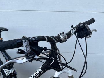 Brugt Trek Top Fuel 9.8 2009 2009 Mountainbike — billede 8 af 10