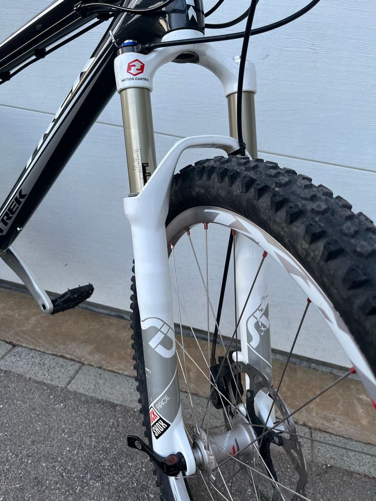 Brugt Trek Top Fuel 9.8 2009 2009 Mountainbike — billede 9 af 10