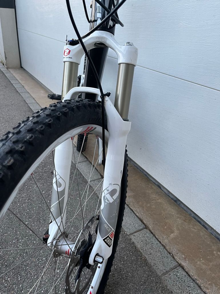 Brugt Trek Top Fuel 9.8 2009 2009 Mountainbike — billede 10 af 10