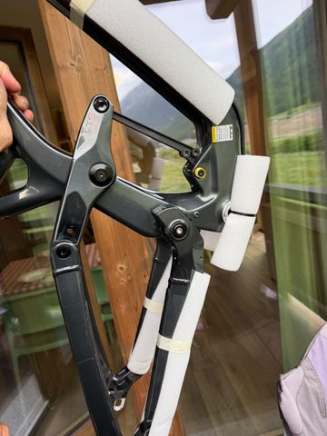 GT Fury Frameset 2021 Frameset 2021 Mountainbike de segunda mano, Gris claro — imagen 3 de 4