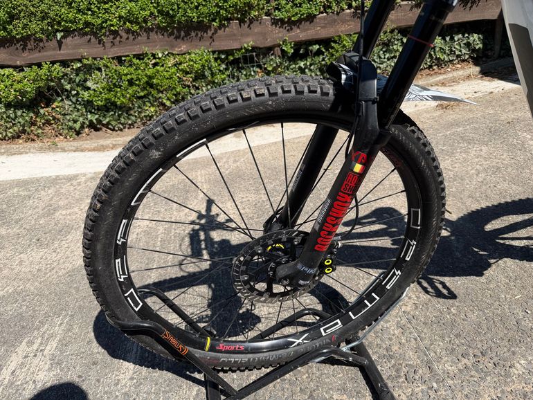 Gebrauchtes Fantic XMF 1.7 2023 2023 Mountainbike, Weiß, 29, 27.5 — Bild 7 von 12