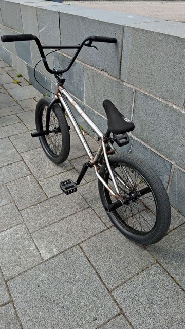 Used Mankind Custom Shimano Dura Ace Di2 2022 Mountainbike, Light Gray — image 3 of 6