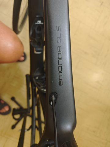 Used Trek Émonda SL 5 2017 2017 Road & Gravel, Black — image 12 of 13