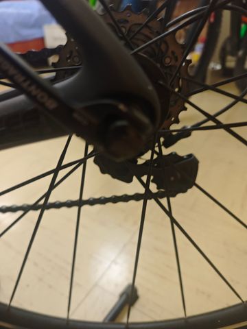 Used Trek Émonda SL 5 2017 2017 Road & Gravel, Black — image 13 of 13