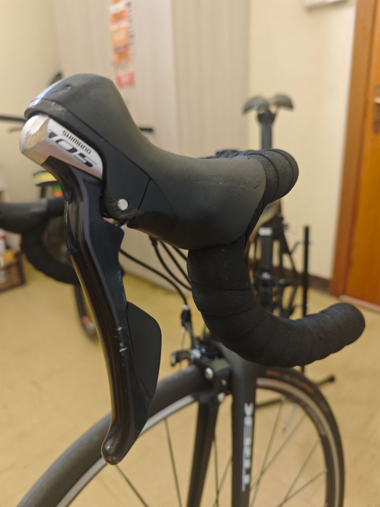 Used Trek Émonda SL 5 2017 2017 Road & Gravel, Black — image 5 of 13