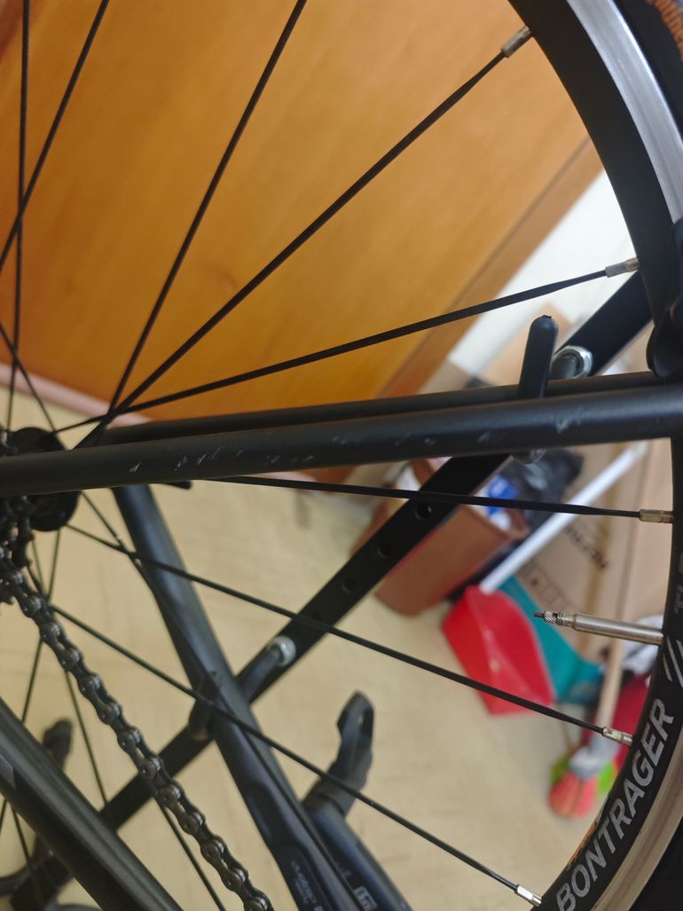 Used Trek Émonda SL 5 2017 2017 Road & Gravel, Black — image 9 of 13