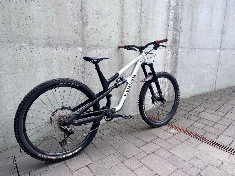 Tweedehands Canyon Spectral 29 AL 5 2022 2022 MTB