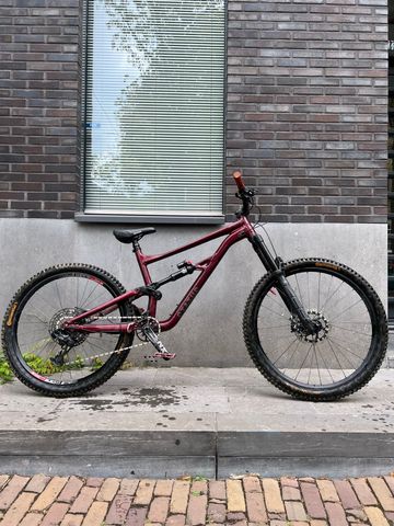 Specialized Status 160 2021 2021 Mountainbike d'occasion — image 1 sur 4
