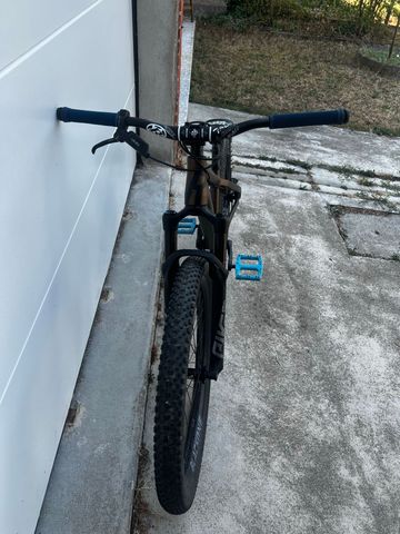 Rose THE BRUCE 2 2023 2023 Mountainbike d'occasion — image 13 sur 15