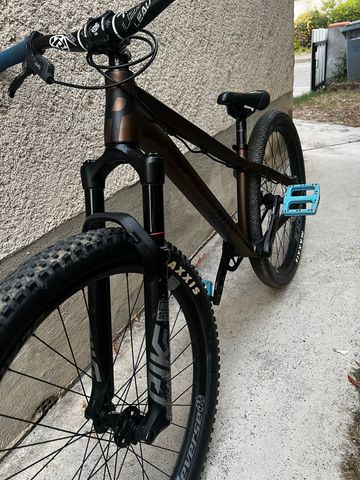 Rose THE BRUCE 2 2023 2023 Mountainbike d'occasion — image 3 sur 15