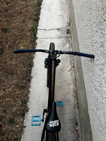 Rose THE BRUCE 2 2023 2023 Mountainbike d'occasion — image 9 sur 15