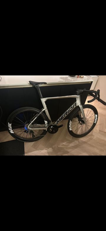 Käytetty Merida REACTO 6000 Di2 2024 2024 Road & Gravel — kuva 9 / 9