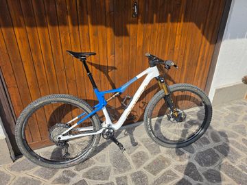 Brugt Orbea Oiz Shimano Deore XT 2025 Mountainbike — billede 2 af 7