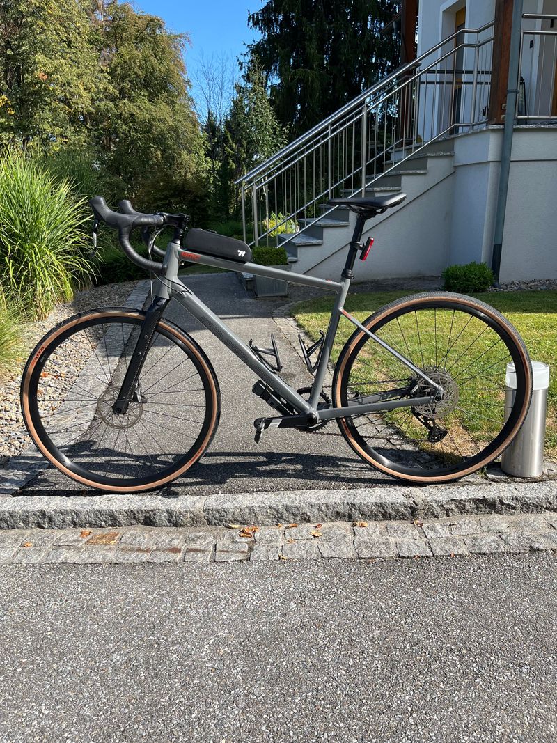 Gebrauchtes BMC Roadmachine AL X ONE 2023 2023 Road & Gravel