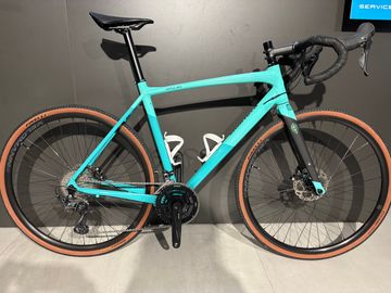 Gebrauchtes Bianchi Impulso COMP GRX 610 disc 2023 2023 Road & Gravel, Blau — Bild 1 von 9