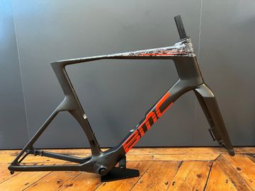 Used BMC Teammachine R 01 Frameset 2027 Frameset 2027 Road & Gravel, Black — image 1 of 3