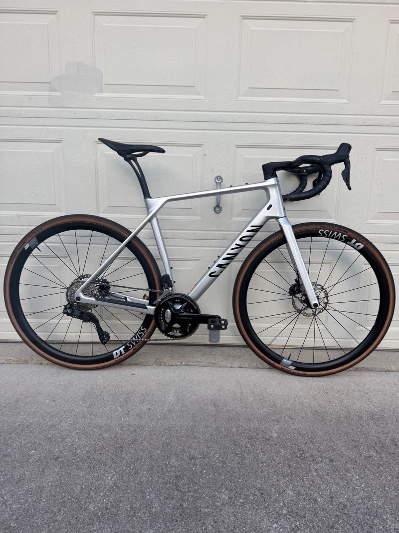 Used Canyon Endurace CF 7 Di2 2025 2025 Road & Gravel
