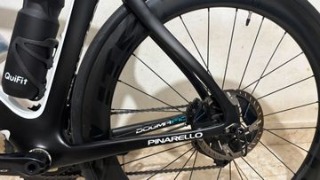 Pinarello Dogma Shimano Dura Ace Di2 2018 Road & Gravel usato, Nero — immagine 9 di 14