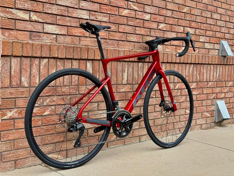 Used KHS FLITE 750 2025 2025 Road & Gravel, Red — image 2 of 10