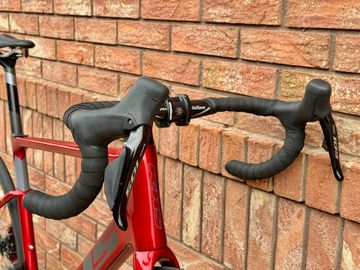 Used KHS FLITE 750 2025 2025 Road & Gravel, Red — image 4 of 10