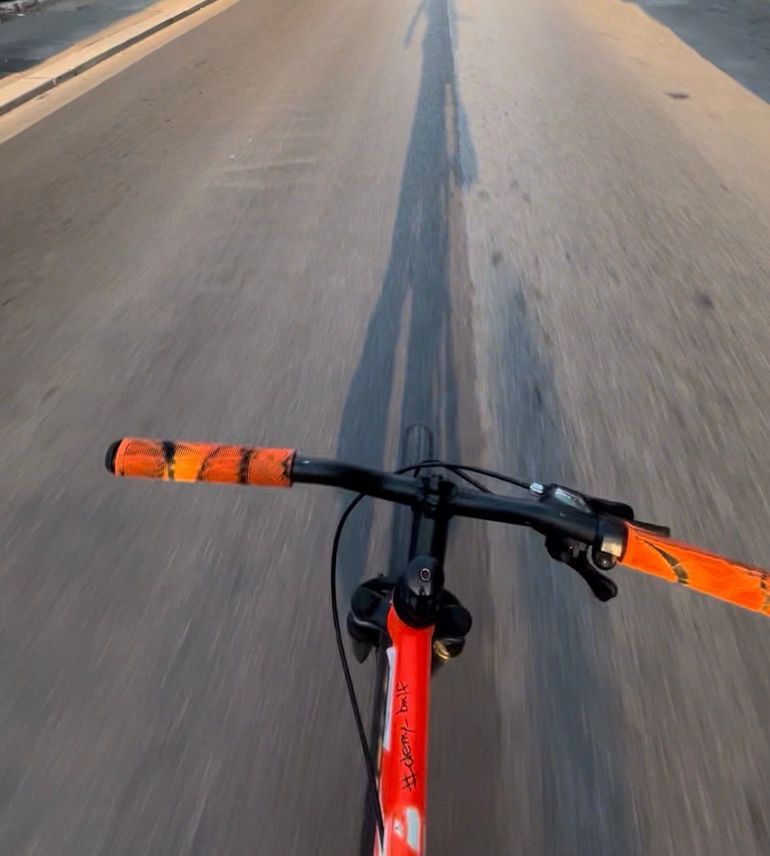 Used ATALA Custom Shimano Tourney 2025 Mountainbike, Orange — image 3 of 5
