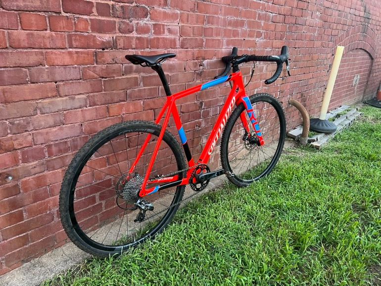 Used Specialized CruX Expert X1 2018 2018 Road & Gravel, Orange — image 3 of 10