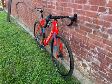Used Specialized CruX Expert X1 2018 2018 Road & Gravel, Orange — image 2 of 10