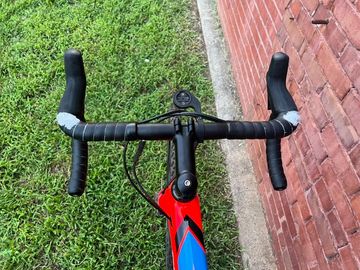 Used Specialized CruX Expert X1 2018 2018 Road & Gravel, Orange — image 5 of 10