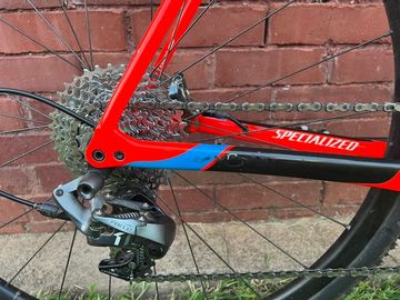 Used Specialized CruX Expert X1 2018 2018 Road & Gravel, Orange — image 4 of 10