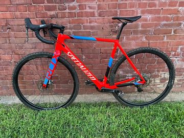 Used Specialized CruX Expert X1 2018 2018 Road & Gravel, Orange — image 6 of 10