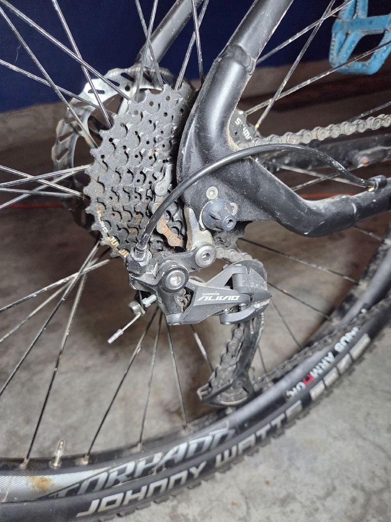 Tweedehands Torpado Custom Shimano Deore XT 2023 Mountainbike — afbeelding 3 van 5