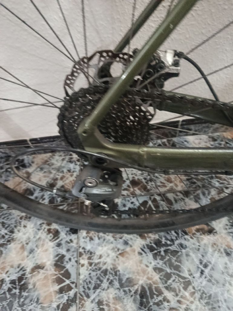 Gebrauchtes Orbea AVANT H30 2024 2024 Road & Gravel, Grün — Bild 3 von 3