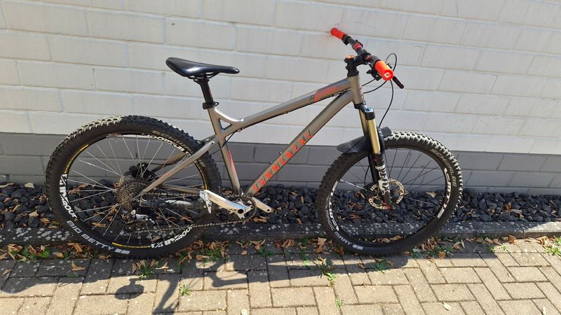 Commencal EL CAMINO Shimano Deore 2015 MTB usato