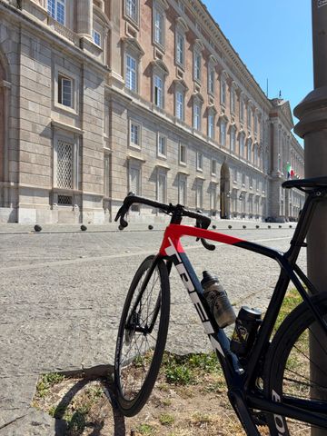 Trek Émonda SL 5 2024 2024 Road & Gravel usato, Rosso — immagine 3 di 3
