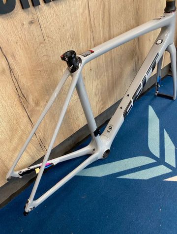 Tweedehands Felt Fr Frameset 2023 Road & Gravel — afbeelding 3 van 4