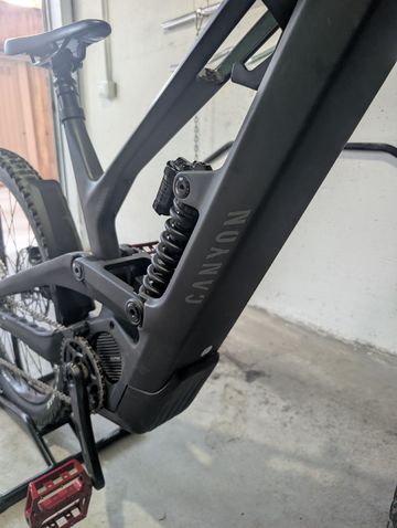Used Canyon Torque:ON CF 7 2025 2025 Mountainbike, Black, 29, 27.5 — image 4 of 21