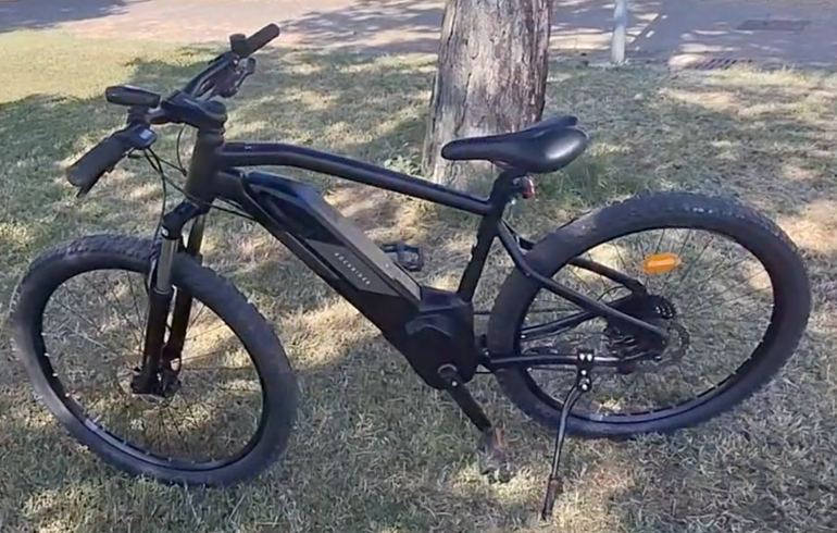 Gebrauchtes Rockrider E-st 500 V3 del 2026. 2026 Mountainbike, Schwarz — Bild 2 von 3