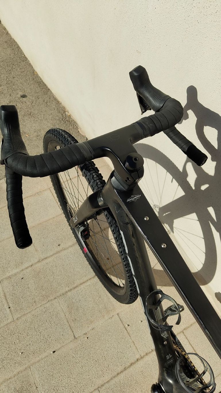 Megamo Silk SRAM Rival eTap AXS 2024 Road & Gravel usato, Nero — immagine 5 di 11