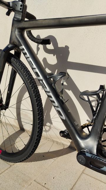 Megamo Silk SRAM Rival eTap AXS 2024 Road & Gravel usato, Nero — immagine 10 di 11