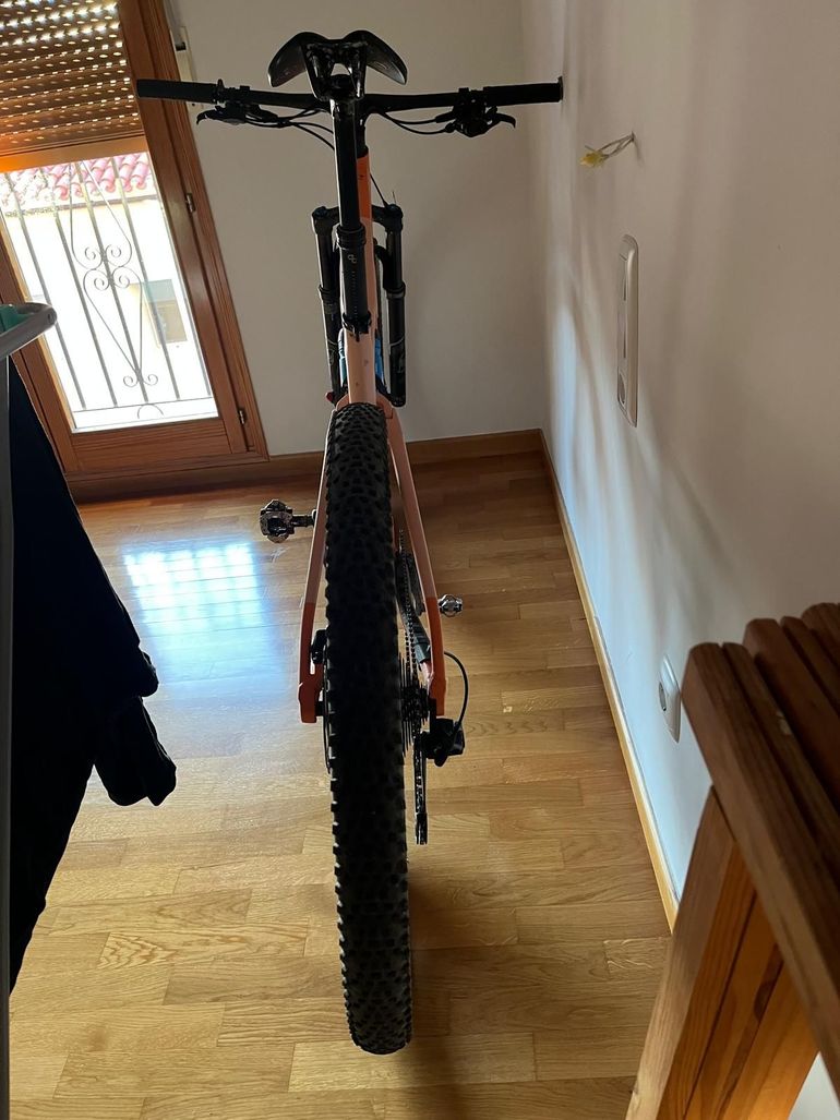 Brugt Orbea OIZ H20 2024 2024 Mountainbike — billede 7 af 7