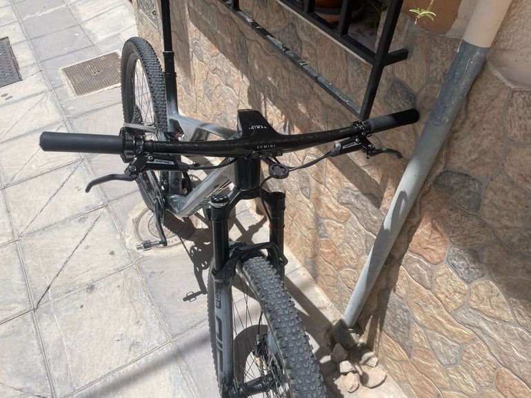 Used Megamo Track SRAM X0 Eagle AXS (T-Type) 2025 Mountainbike, Black — image 4 of 5