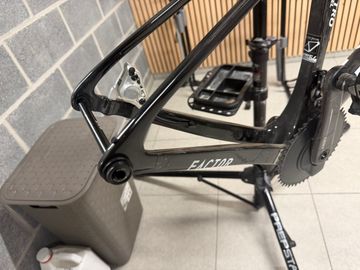 Použité Factor OSTRO VAM - Frameset Premium 2026 Frameset 2026 Road & Gravel — obrázek 3 z 4