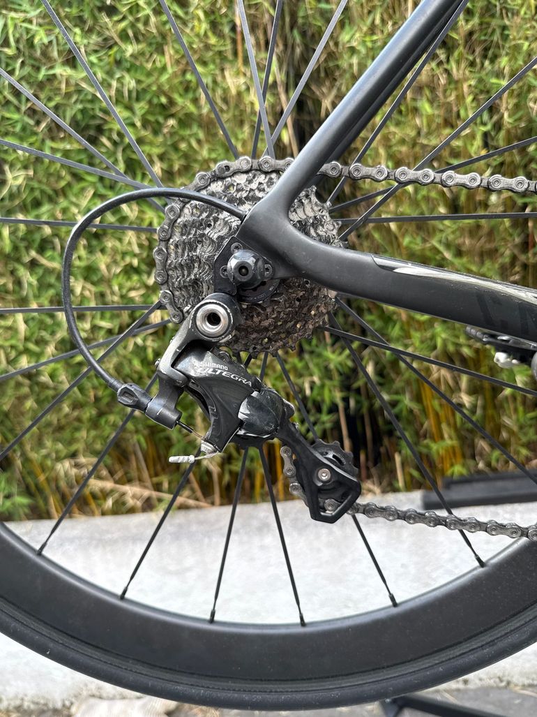 Canyon Ultimate CF SL 9.0 2019 Road & Gravel usato, Nero — immagine 4 di 7