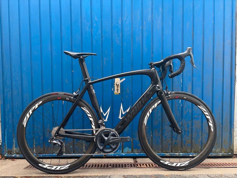Used Specialized S-Works Venge Di2 Zipp 303 2015 Road & Gravel