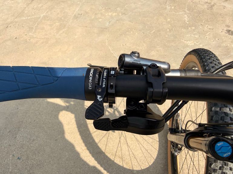 Käytetty Canyon Lux World Cup CFR Team Shimano XTR Di2 2024 Mountainbike — kuva 6 / 8