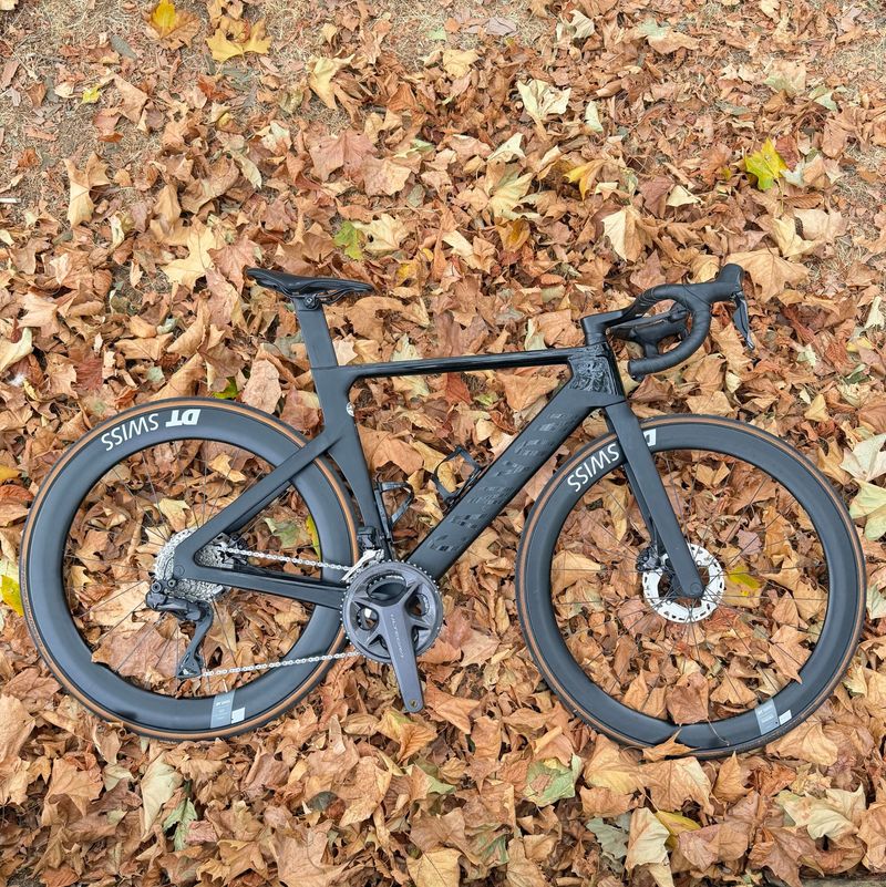 Canyon Aeroad CF SLX 8 Disc Di2 2023 2023 Road & Gravel d'occasion